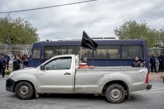 Μυτιλήνη: Οι κτηνοτρόφοι του Μεσοτόπου απέκλεισαν την είσοδο του χωριού